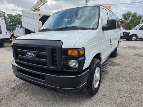 Used 2012 Ford E-350 and Econoline 350 XL w/ PWR Windows & Locks Group image 5