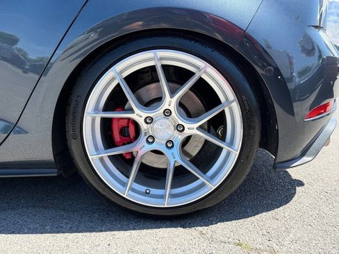 Used 2019 Volkswagen GTI Autobahn FWD image 28