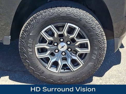 Used 2024 Chevrolet Colorado Z71 w/ Z71 Convenience Package 2 AWD/4WD image 29