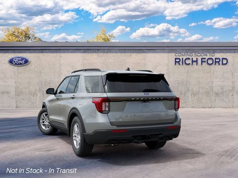 New 2027 Ford Explorer Active RWD image 8