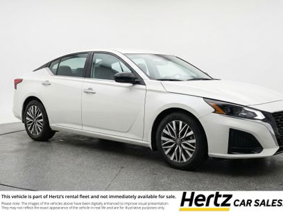 Used 2025 Nissan Altima 2.5 SV