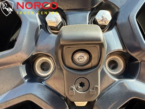 Used 2023 Jeep Wrangler Unlimited w/ Cold Weather Group image 10