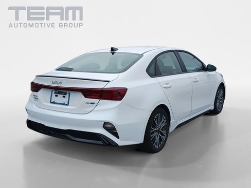 Used 2023 Kia Forte GT-Line w/ GT-Line Premium Package image 7