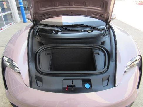 Used 2022 Porsche Taycan 4S image 52