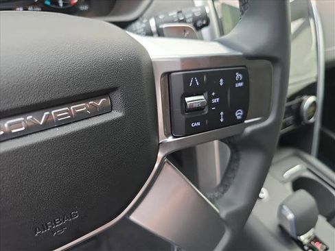 New 2026 Land Rover Discovery Dynamic SE AWD/4WD image 21