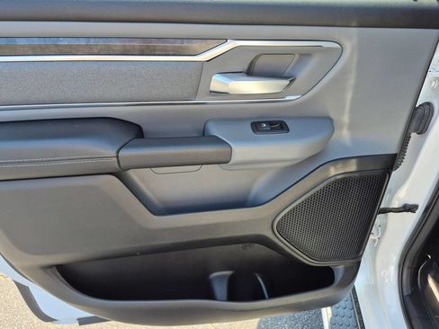 Used 2019 RAM 1500 Big Horn AWD/4WD image 24