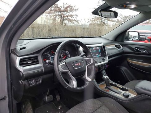 Used 2019 GMC Acadia SLE w/ Driver Alert Package I image 10