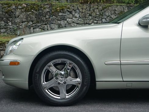 Used 2004 Mercedes-Benz S 500 image 8