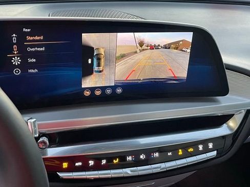 Used 2024 Cadillac Lyriq Sport image 19