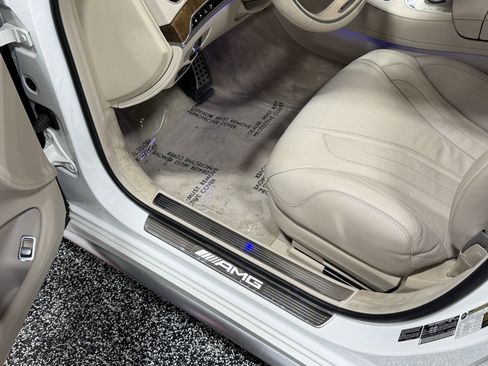 Used 2015 Mercedes-Benz S 63 AMG 4MATIC Sedan w/ Driver Assistance Package image 39