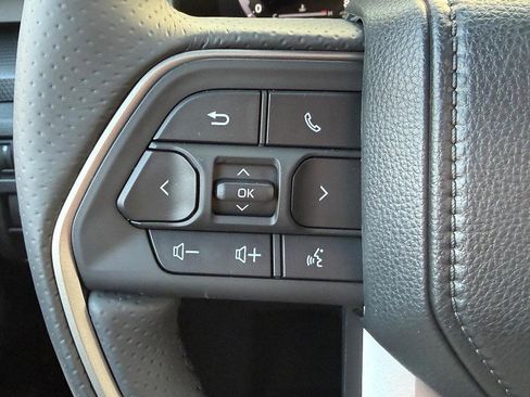 New 2025 Toyota 4Runner Limited image 13