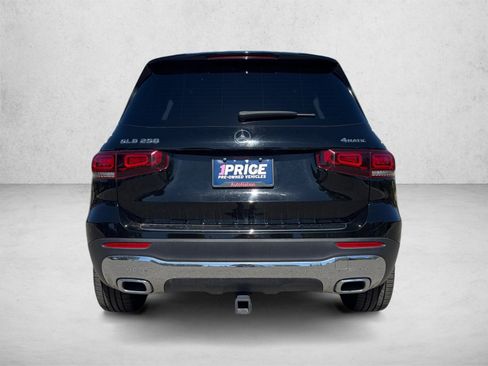 Used 2023 Mercedes-Benz GLB 250 4MATIC image 6