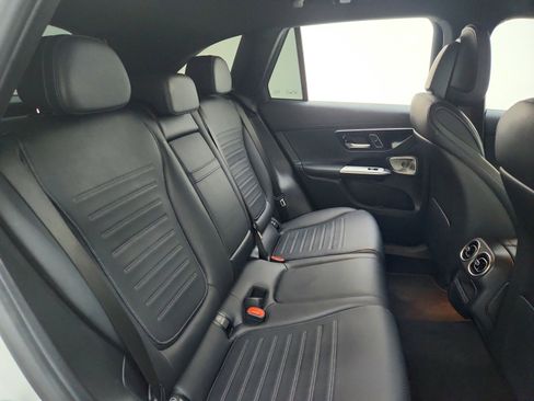 Certified 2024 Mercedes-Benz GLC 300 4MATIC image 43
