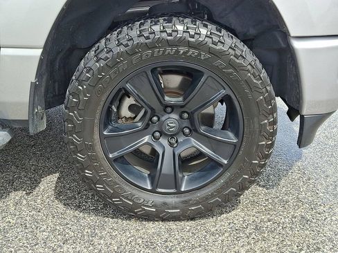 Used 2023 RAM 1500 Big Horn AWD/4WD image 11