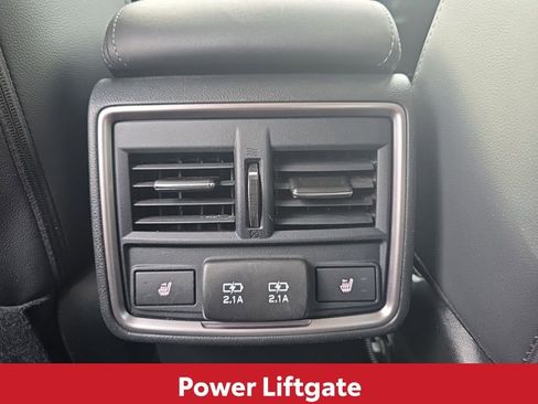 Used 2023 Subaru Forester Touring image 19