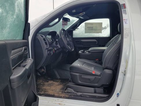 New 2024 RAM 5500 Tradesman RWD image 21