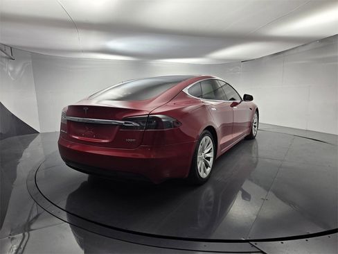 Used 2017 Tesla Model S AWD image 6