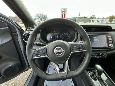 Certified 2023 Nissan Kicks SR w/ SR Premium Package image 18