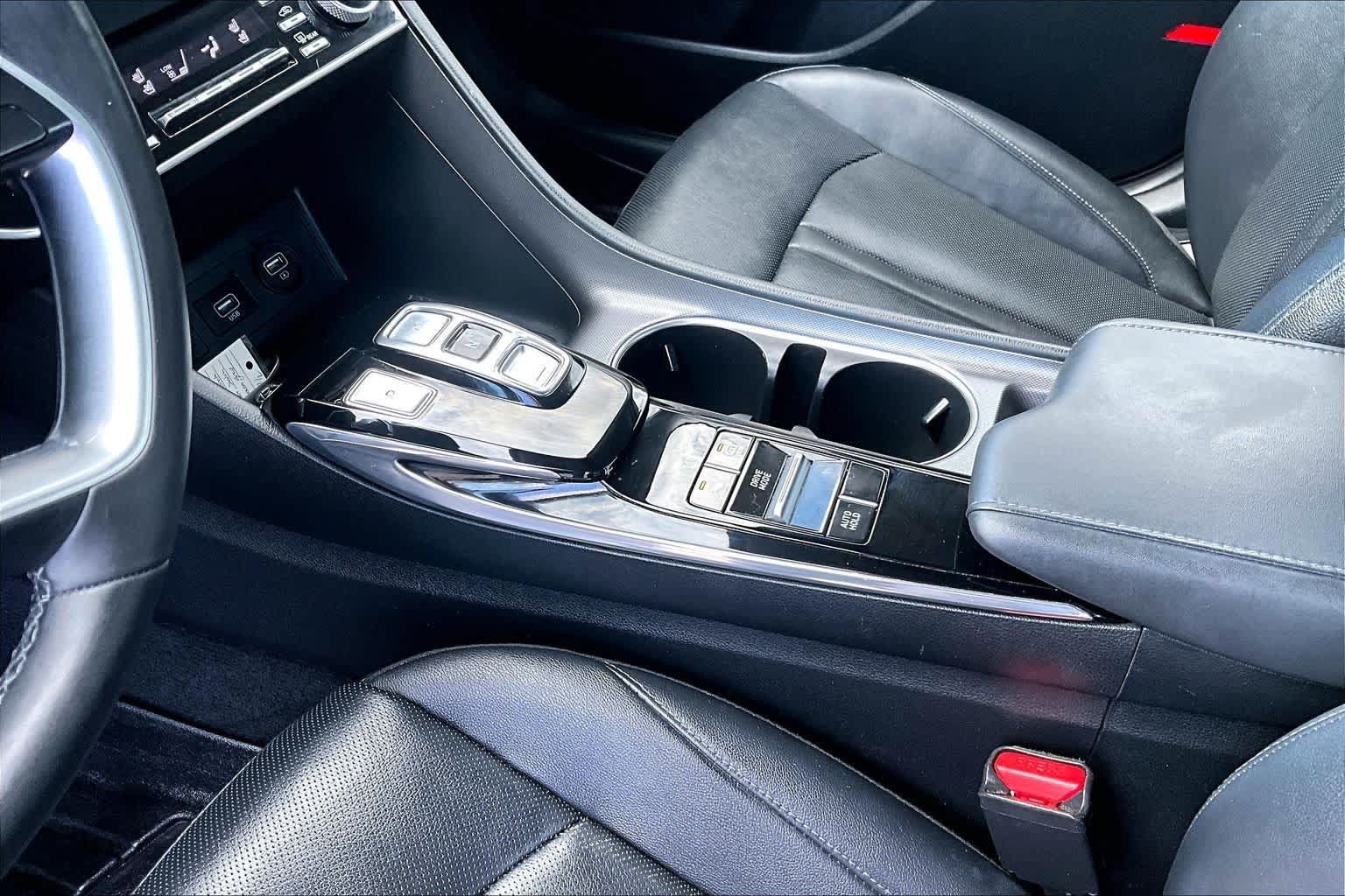 Used 2021 Hyundai Sonata Limited FWD image 15