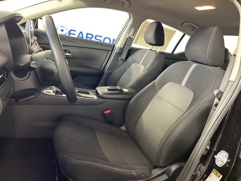 Used 2024 Nissan Sentra SV FWD image 24