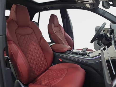 New 2026 Audi SQ8 Prestige AWD/4WD image 10