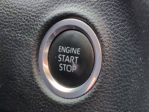 Used 2024 Toyota Tundra SR5 w/ SR5 Convenience Package AWD/4WD image 17
