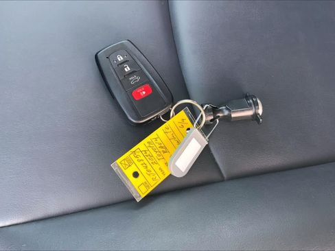 Used 2024 Toyota RAV4 XLE Premium AWD/4WD image 15