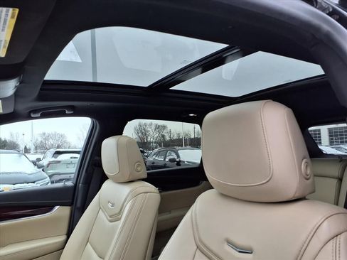 Used 2019 Cadillac XT5 Luxury image 18