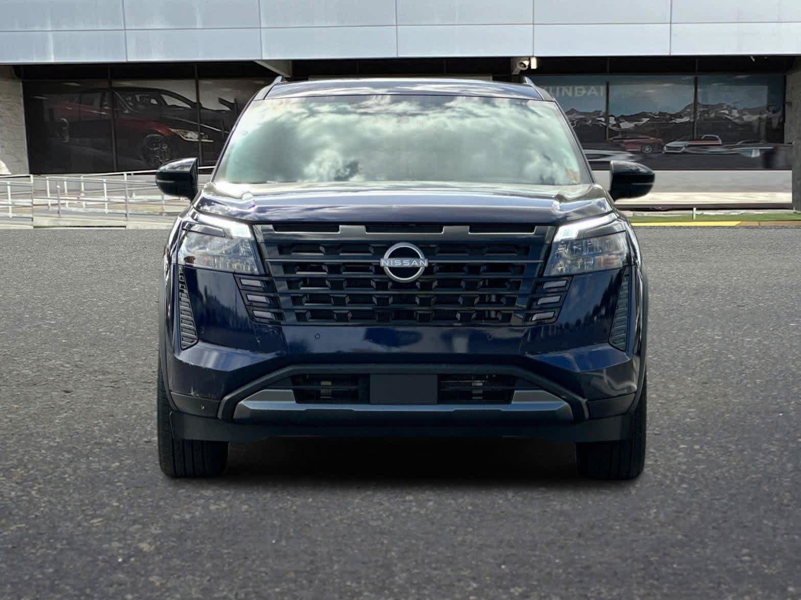 Used 2026 Nissan Pathfinder SL FWD image 11