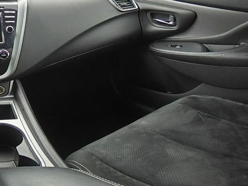 Used 2020 Nissan Murano S w/ Technology Package image 21