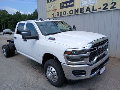 New 2026 RAM 3500 Tradesman w/ Chrome Appearance Group