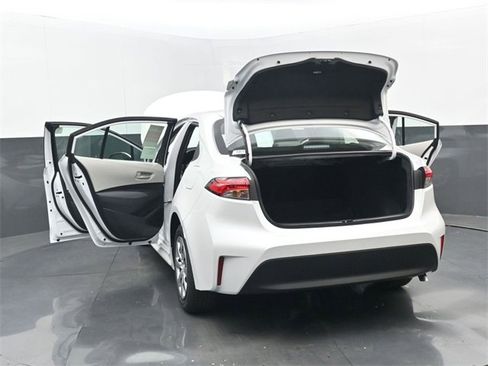 New 2026 Toyota Corolla LE image 33