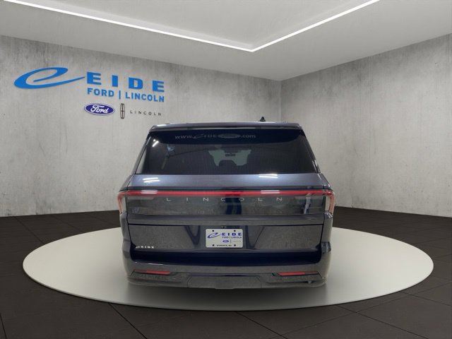 New 2027 Lincoln Navigator L Reserve w/ Jet Appearance Package AWD/4WD image 8