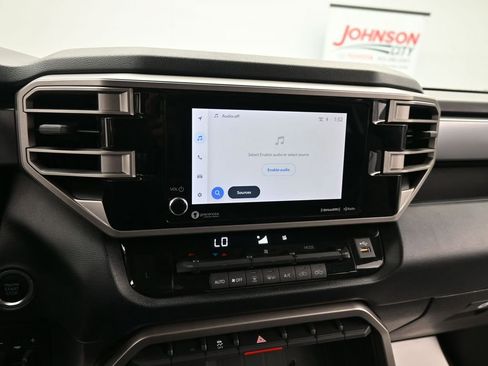 Used 2023 Toyota Tundra SR5 w/ SR5 Convenience Package AWD/4WD image 21