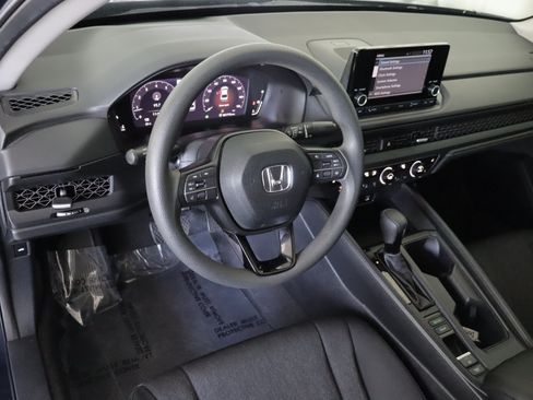 Used 2024 Honda Accord EX image 11
