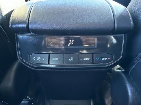 Certified 2024 Toyota Highlander XLE AWD/4WD image 22