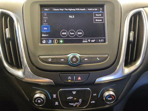 Used 2022 Chevrolet Equinox LT FWD image 25