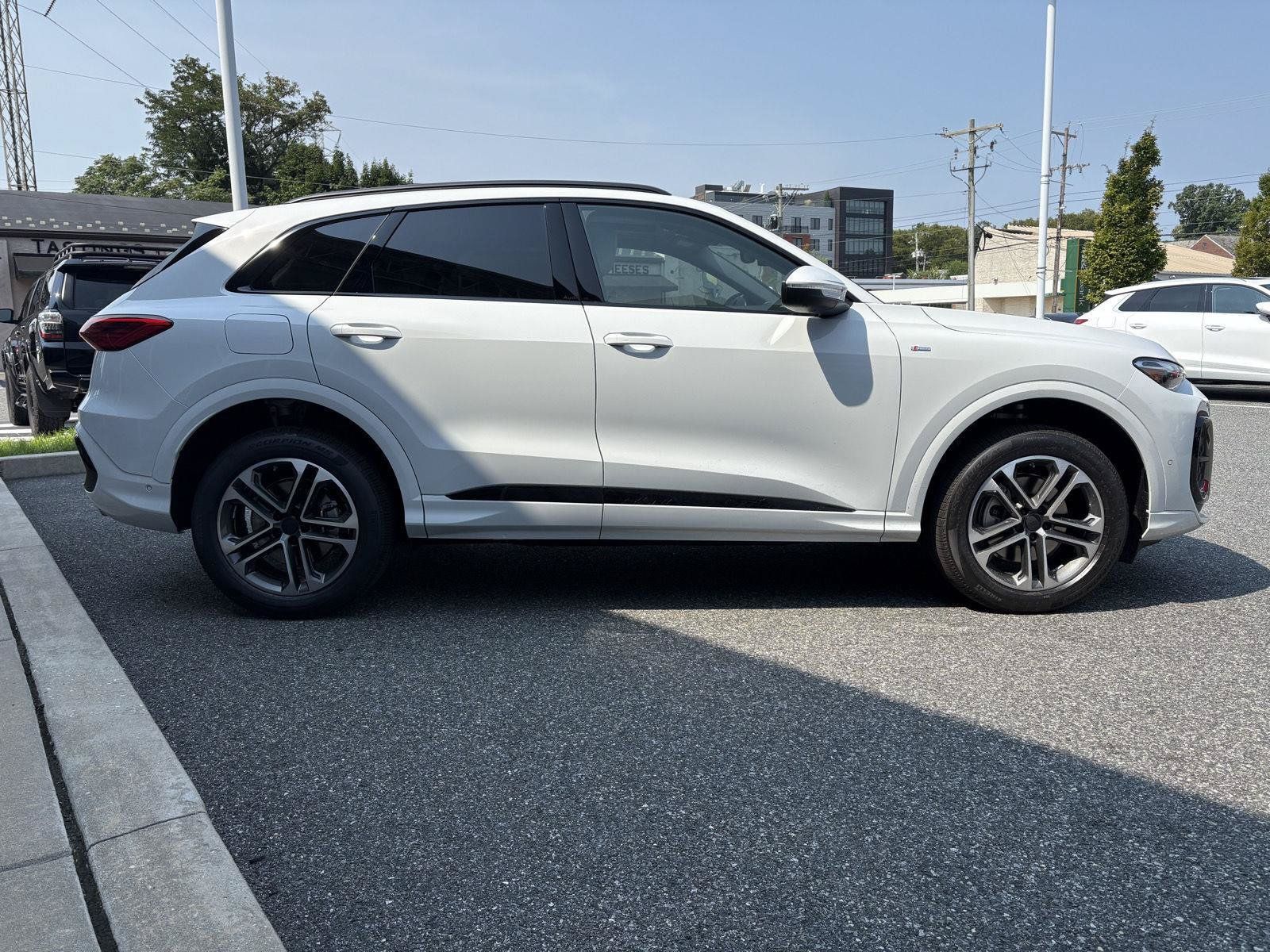New 2026 Audi Q5 2.0T AWD/4WD image 6
