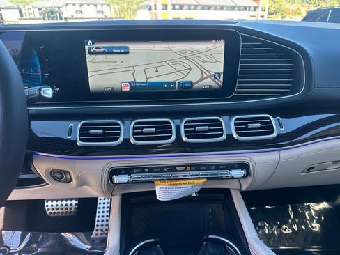 New 2026 Mercedes-Benz GLE 63 AMG S image 31