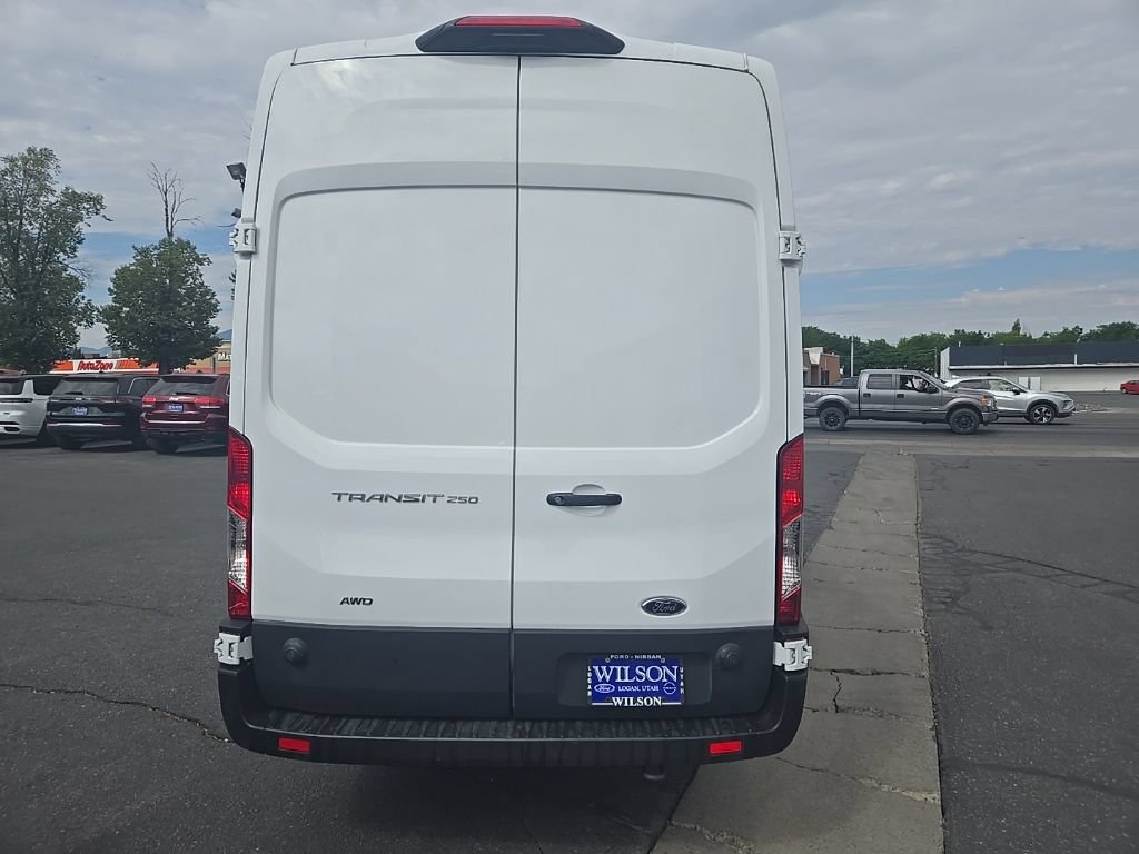 Used 2025 Ford Transit 250 148 High Roof Extended AWD image 6