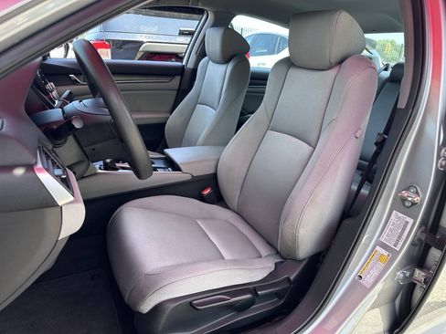 Used 2020 Honda Accord LX image 27