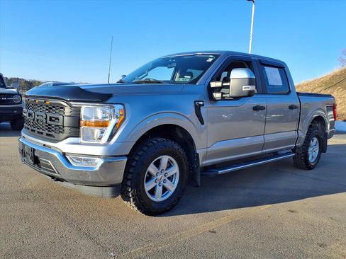 Used 2021 Ford F150 XL w/ Trailer Tow Package image 5