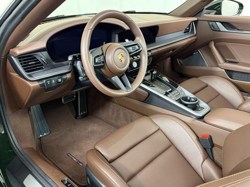 Certified 2026 Porsche 911 Targa 4S AWD/4WD image 4