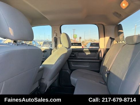 Used 2016 RAM 2500 Tradesman w/ Chrome Appearance Group image 57