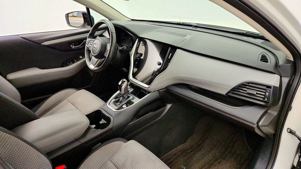 Used 2023 Subaru Outback Premium AWD/4WD image 23