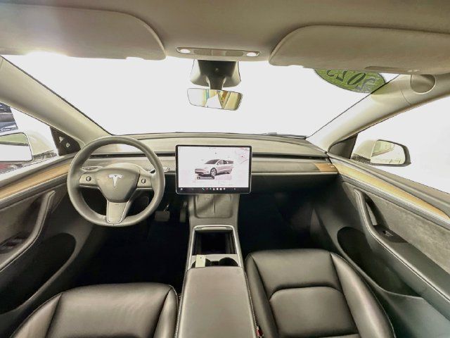 Used 2023 Tesla Model Y Long Range AWD/4WD image 27