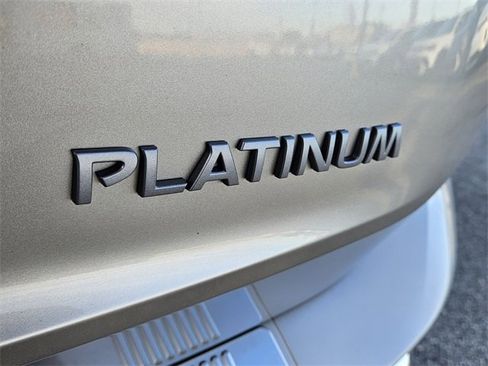 Used 2025 Nissan Rogue Platinum w/ Tech Package image 11