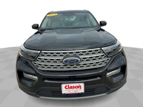 Used 2023 Ford Explorer Limited AWD/4WD image 2