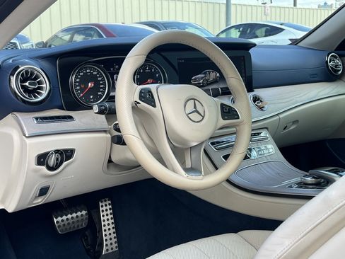 Used 2018 Mercedes-Benz E 400 4MATIC Coupe image 16