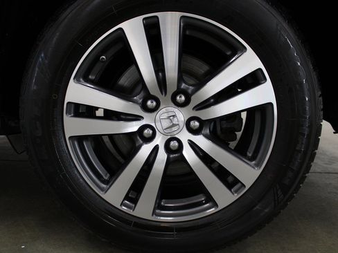 Used 2018 Honda Pilot EX-L image 9